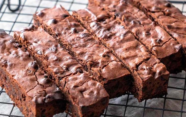 トースターでほぼ焼きチョコ!バレンタインに「ザクザクブラウニー」