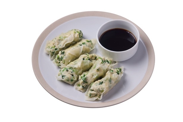 【管理栄養士のラク食べダイエット】火も包丁も使わない!? レンチンだけで完成の「にら棒餃子」