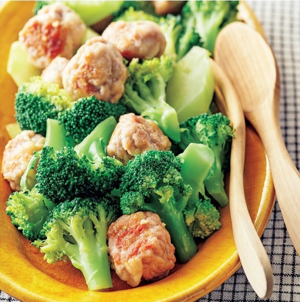 豚こまボールとブロッコリーのこうばし焼き