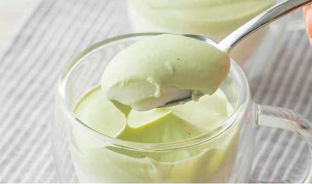 人気のダルゴナコーヒーみたい！ふわふわクリームの「ダルゴナぷりん」