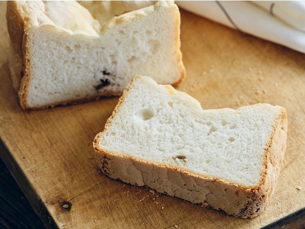 こねプログラムの改良で、きめ細かなクラムに。しっとり感が際立ちます。