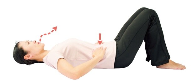 少しずつ筋肉がつきやせやすい体に!寝ながら2分間の「ハル式ゆるトレ」