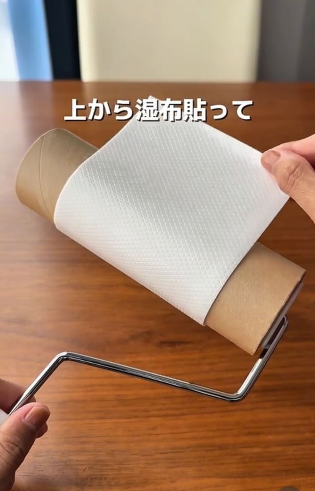 粘着クリーナーに湿布を貼る▶準備ができたら…（⇒次へ）