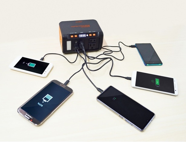複数のスマホを同時に充電。約8台分を充電できる