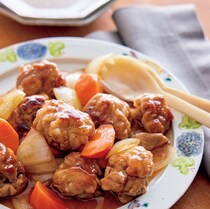 豚こまを簡単だんごにしてボリュームアップ♪「豚こまだんごの酢豚」【コスパ食材フル活用レシピ】