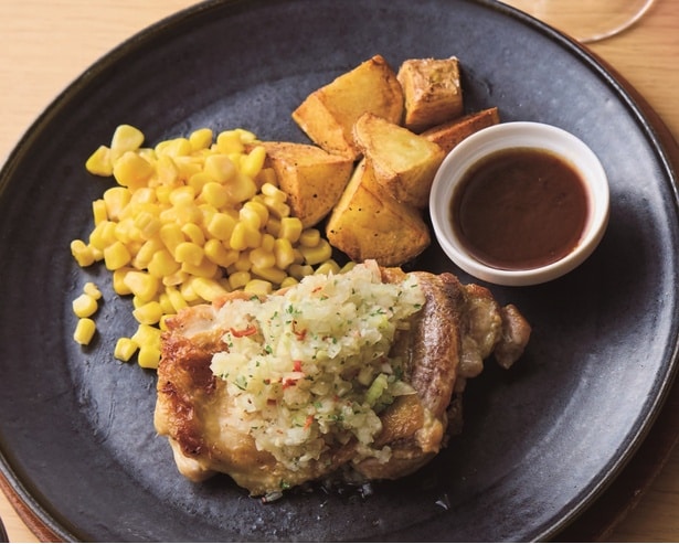 オニオンソースたっぷりの悪魔的おいしさ「チキンのディアボラ風」