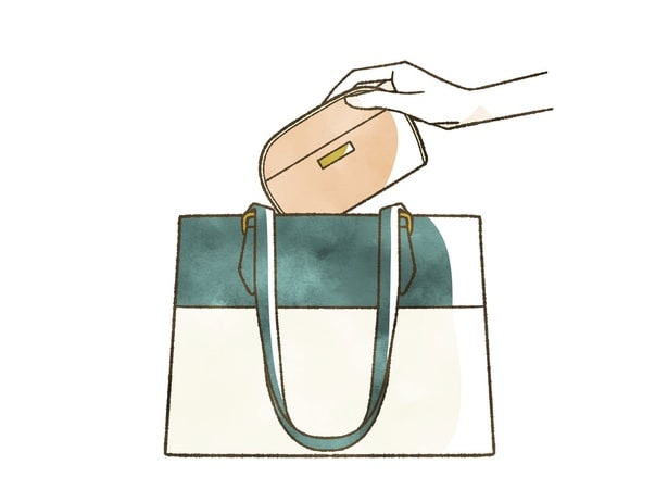 外出先の被災に備える！「持ち歩き防災ポーチ」と「家族とつながる方法」