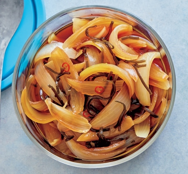 玉ねぎの塩昆布漬け