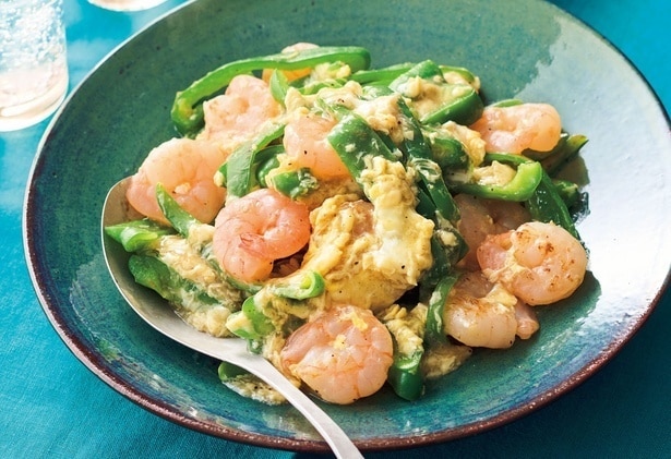 卵が入ったボリューミーな料理