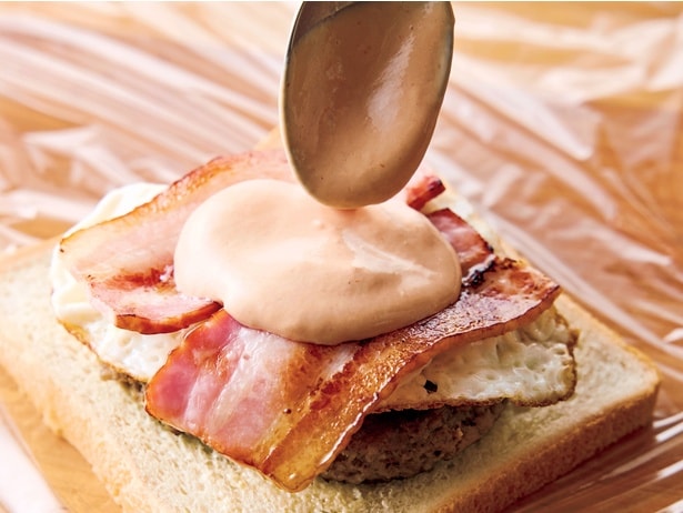 お店風!再現テク▶甘めのオーロラソースが味の決め手!