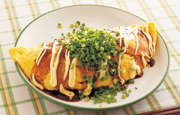 人気メニューに麺を加えてボリュームアップ