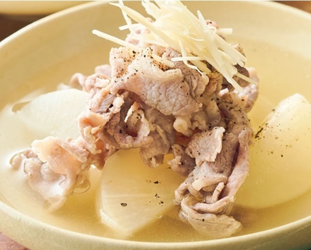 やさしい味でおかずにもなるスープ「大根と豚こまのうま塩スープ」