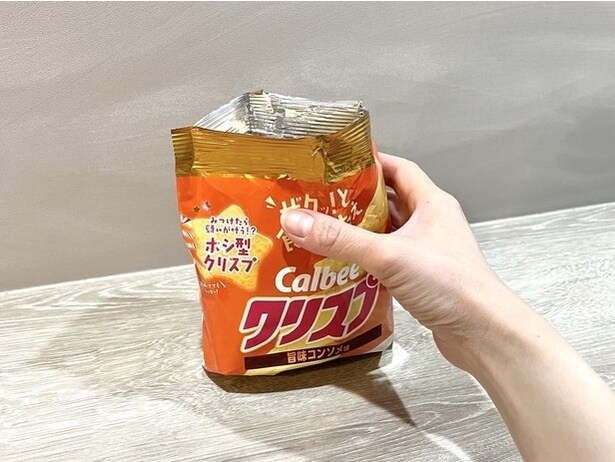 袋を机の上に置いて自立すれば完成！（▶︎次へ）