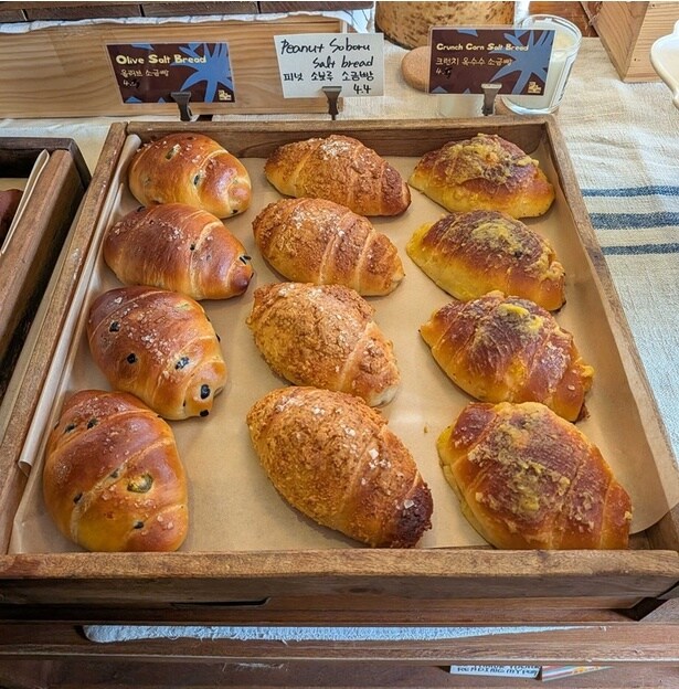 自慢の塩パン。食べるとびっくりするほどおいしい！