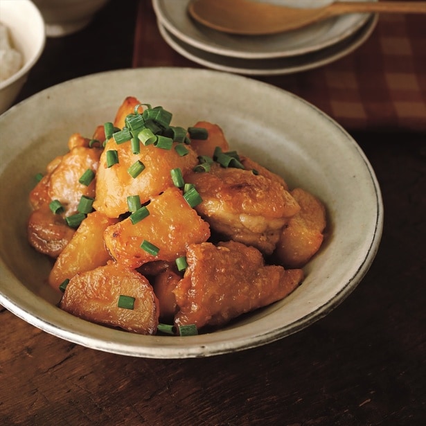 はちみつ効果で照り照りの仕上がり「じゃがいもととり肉のはちみつみそ煮」