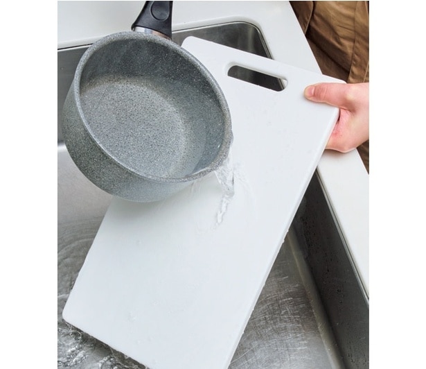 手順3 洗った後は85℃以上の熱湯をかける