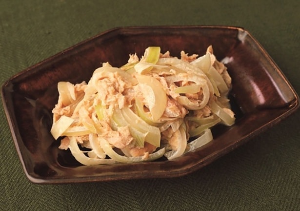レンチンで時短料理「玉ねぎのツナマヨあえ」