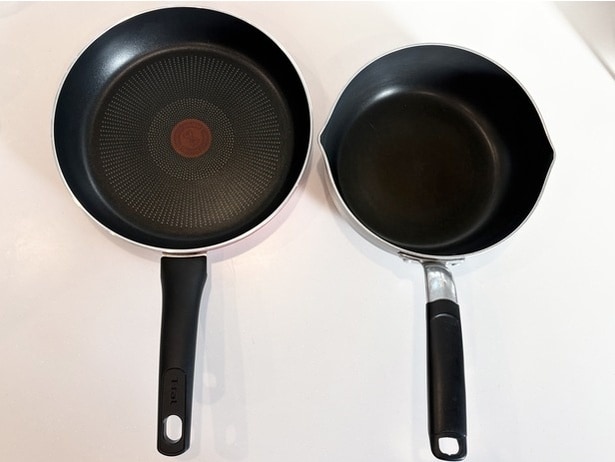 解凍時はフライパンを２つ用意（▶次へ）