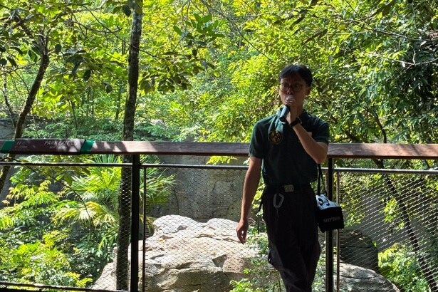 「レインフォレスト・ワイルド・アジア」ではレンジャーが案内