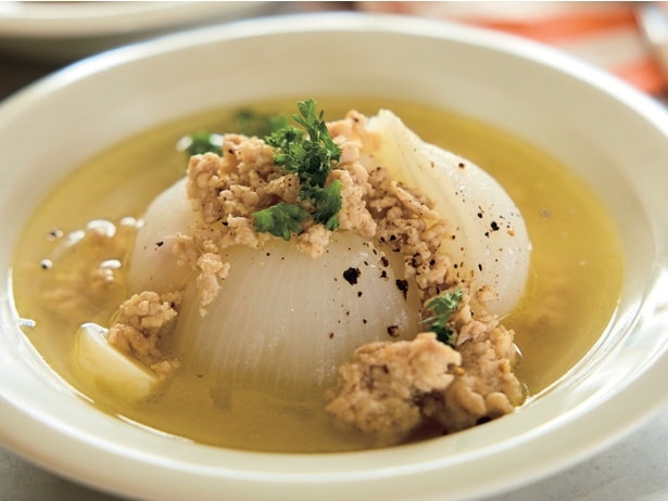 新玉ねぎのそぼろスープ