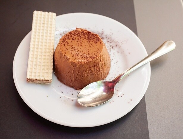 パンナコッタは定番のバニラ風味以外にもチョコレート風味などアレンジも楽しめます。
