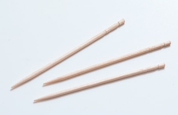 野菜を支えるようじ。