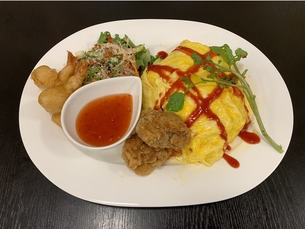 ナシゴレン パタヤは日本のオムライスに似た“マレーシア版オムライス”