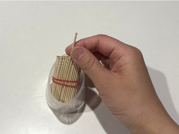 輪ゴムをすれば1本だけきれいに取り出せる