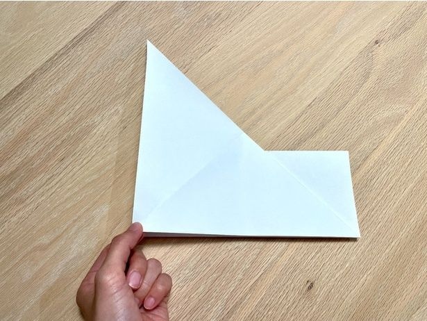 三角部分を開いていく(▶次へ)