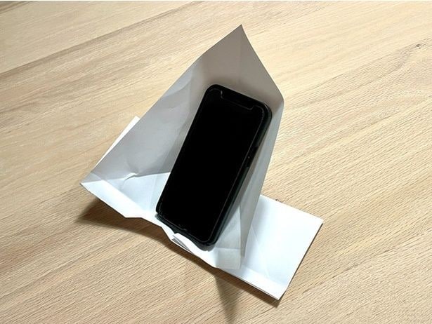 やや不安定...紙とスマホのサイズが合ってないかも（▶次へ）
