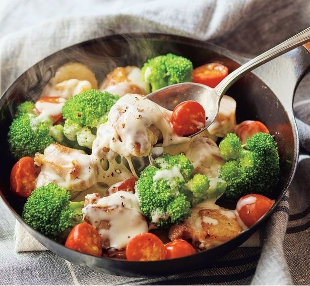 乳酸菌が豊富なチーズがおなかに◎！「とり肉とブロッコリーのチーズ焼き」【まるさんの腸活ダイエット】