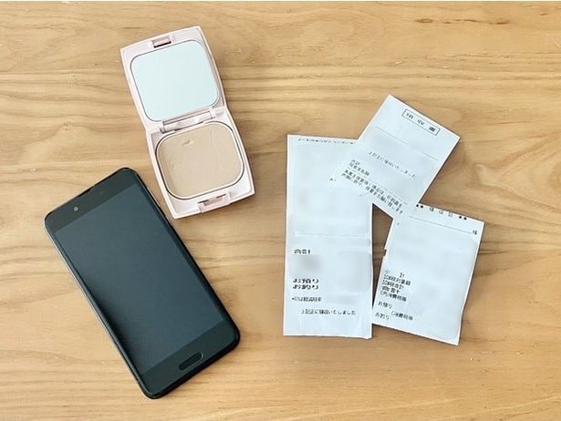 レシートでスマホや鏡をピカピカにする裏ワザ