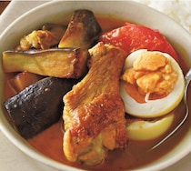 【なす×肉の最強コンビ】夕飯作りがラクになる！簡単ボリュームおかず「スープカレー」「ピリ辛みそ炒め」