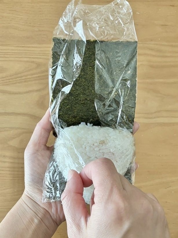 ラップのサイドを開く！（▶次へ）