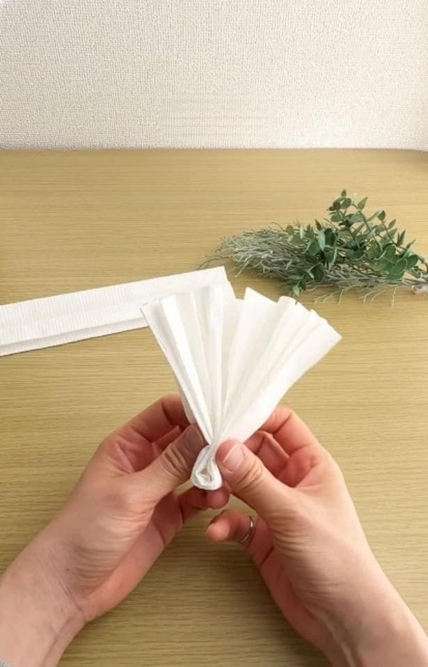 キッチンペーパーの意外な活用術（⇒次へ）