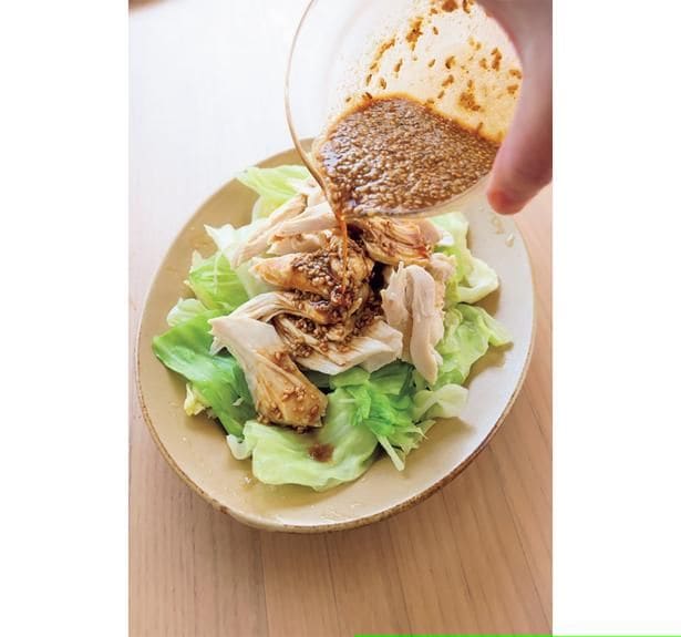 ごまだれをかける
