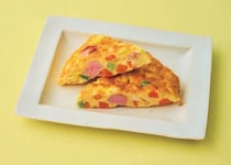 お弁当がパッと華やぐ！しっかり加熱の「スパニッシュオムレツ」なら暑い季節にも◎