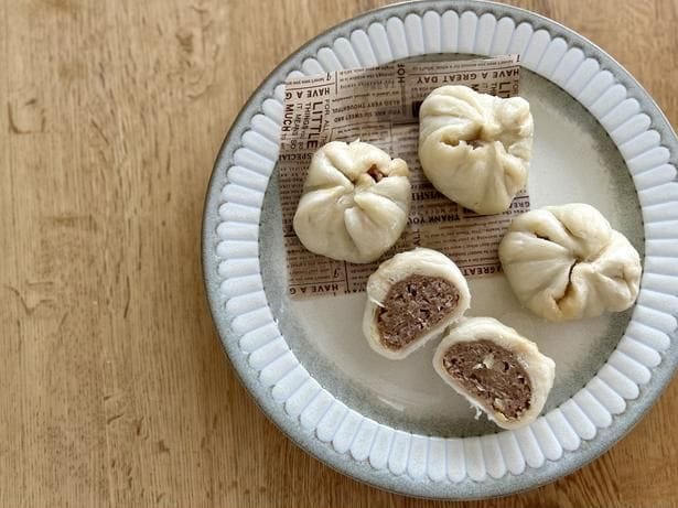 食パンで肉まん