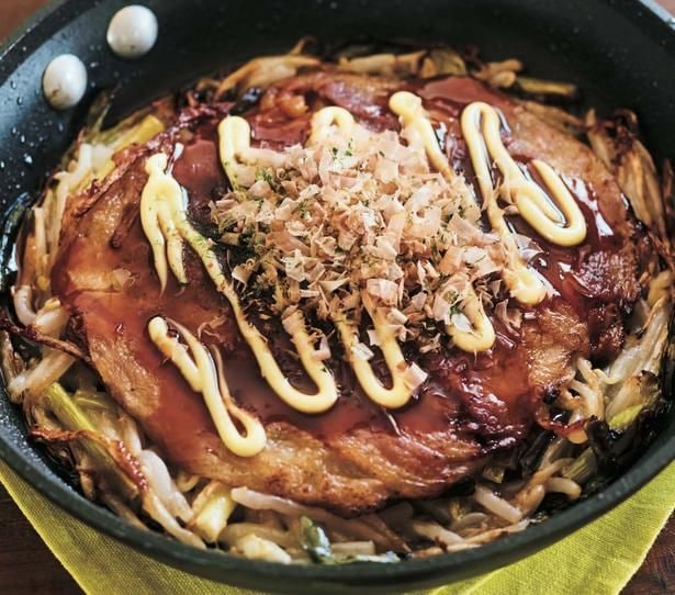シャキシャキもやしとカリッと豚バラが好バランス「もやしと豚バラのお好み焼き風」