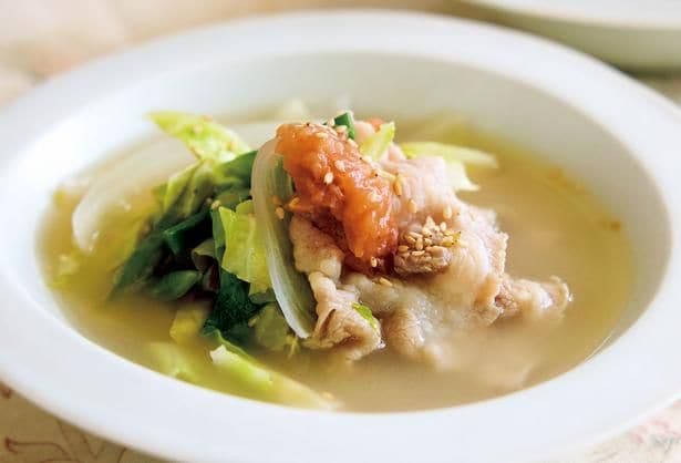 梅の酸味でさっぱり!暑い時期にぴったりの「豚しゃぶとキャベツの梅スープ」