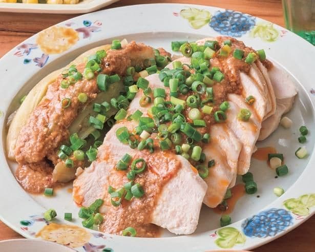 レンチンでしっとりジューシーに「とり肉となすの棒々鶏（バンバンジー）」