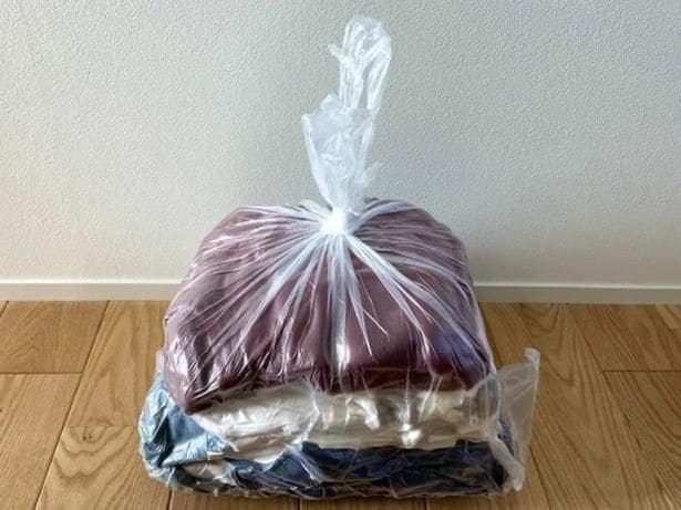 衣類がぎゅっと圧縮される！（▶次のライフハックへ）