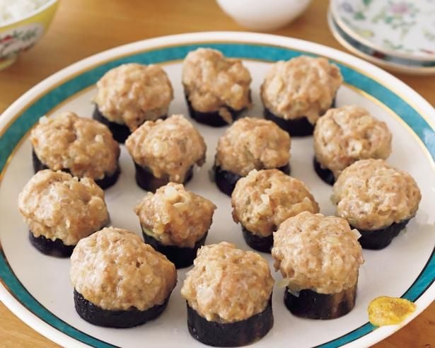【レンチンで完結】並べるだけ＆のせるだけ！なす×ひき肉のラクうまアイデアレシピ2品