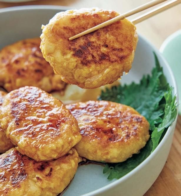 お腹いっぱいになっても罪悪感ゼロ！しみしみ＆照り照り豆腐のおかず