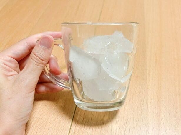 ロックアイス風の氷が完成（▶次の裏ワザを見る） 