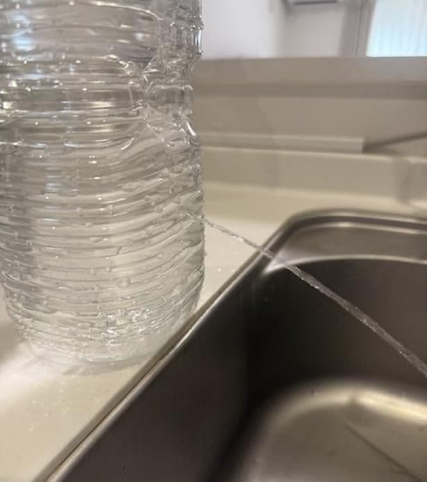 水位が穴より下がるため最後まで使いきれない!(▶次へ)