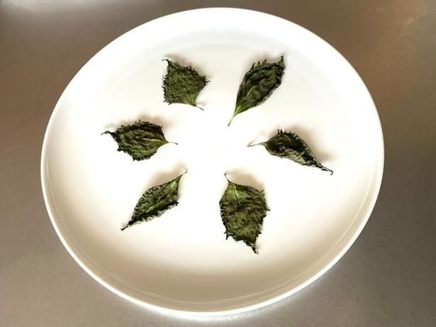 さらに10秒ずつ追加加熱し、パリパリになったらOK！（▶次へ）