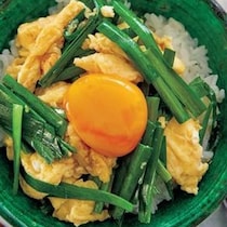 料理研究家に聞いた！卵がふわふわになるコツ「なんでも卵炒め丼」