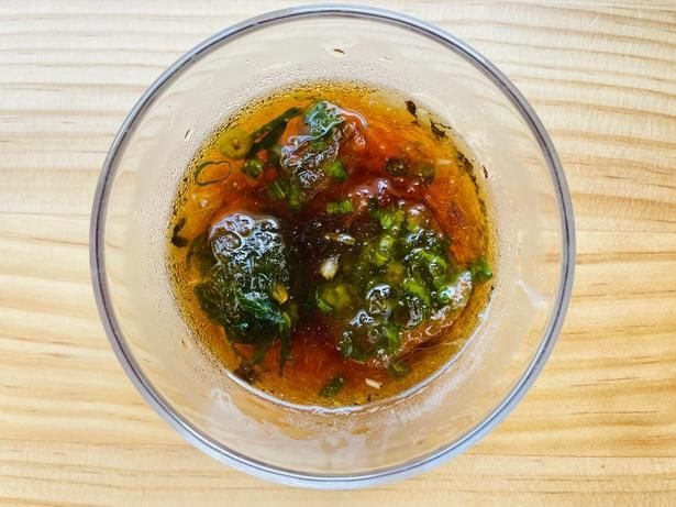 半解凍のシャリシャリ感もクセになるおいしさ(▶次へ)