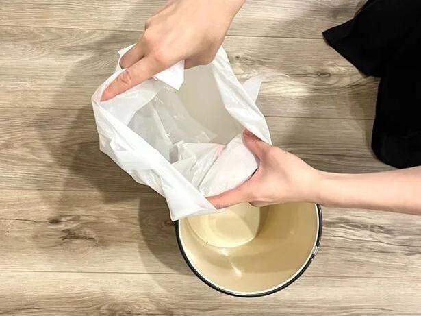 ゴミ箱のサイズに合わないゴミ袋を上手にセットする方法